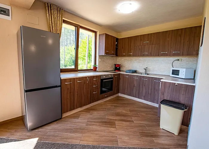 хепи Априлци