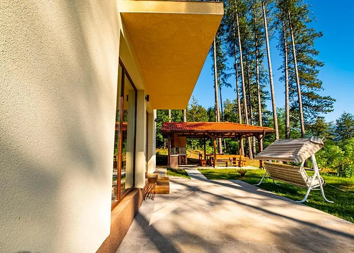 хепи Вилла *