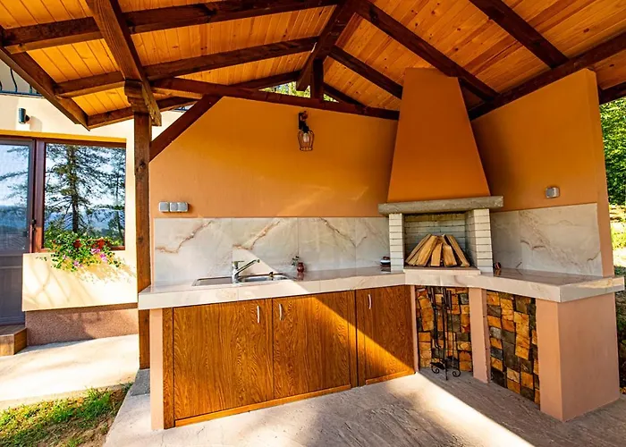 хепи Вилла Априлци